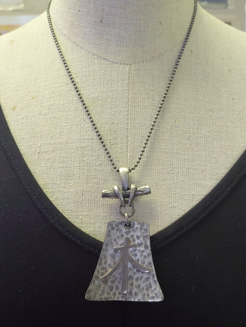 Chico's Kanji Pendant Statement Necklace In Silver Tone 20 In.